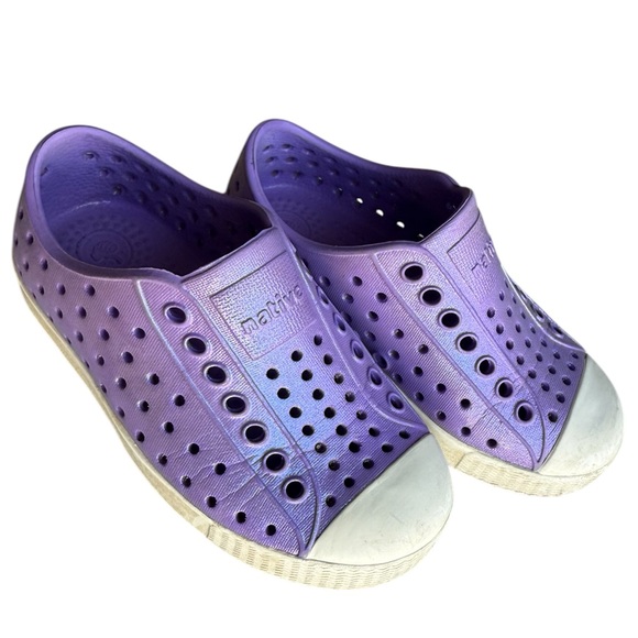 Native Shoes Iridescent Lavender Jefferson Shoes (C8) - Picture 10 of 10